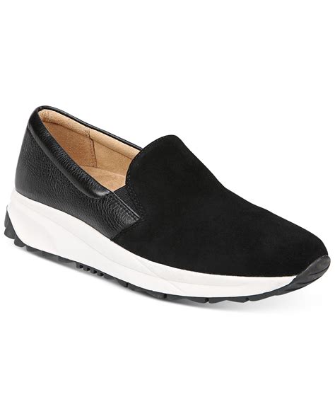 women's slip on sneakers fashionable